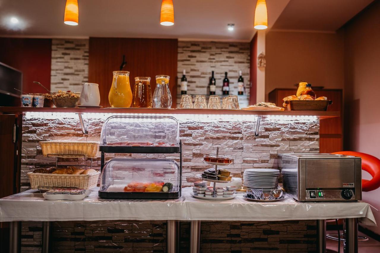 City Penzion Hotel Kosice Luaran gambar