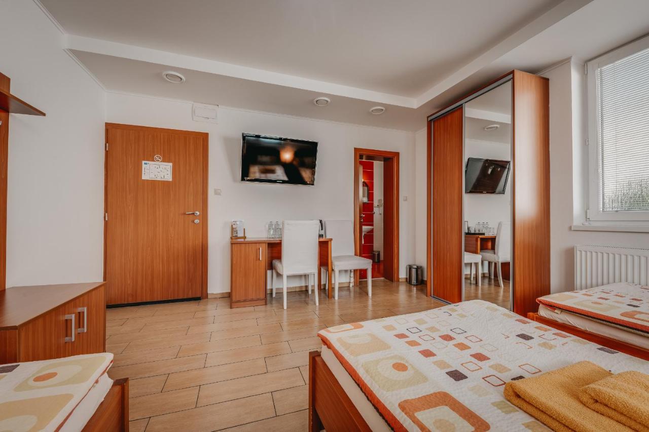 City Penzion Hotel Kosice Luaran gambar