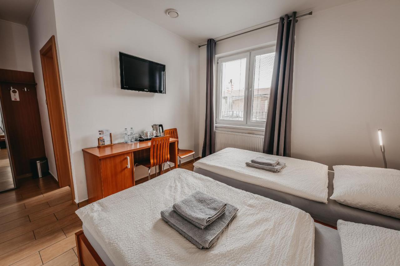 City Penzion Hotel Kosice Luaran gambar