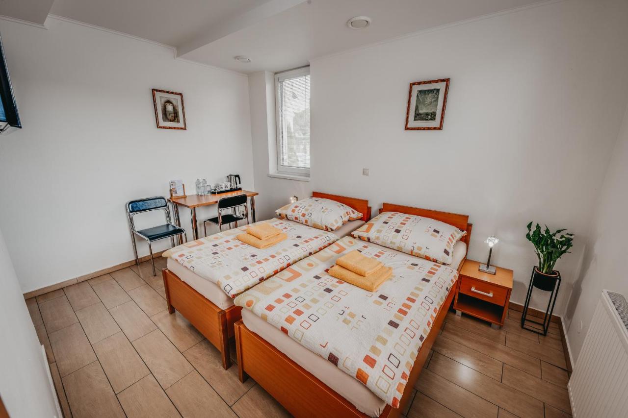 City Penzion Hotel Kosice Luaran gambar