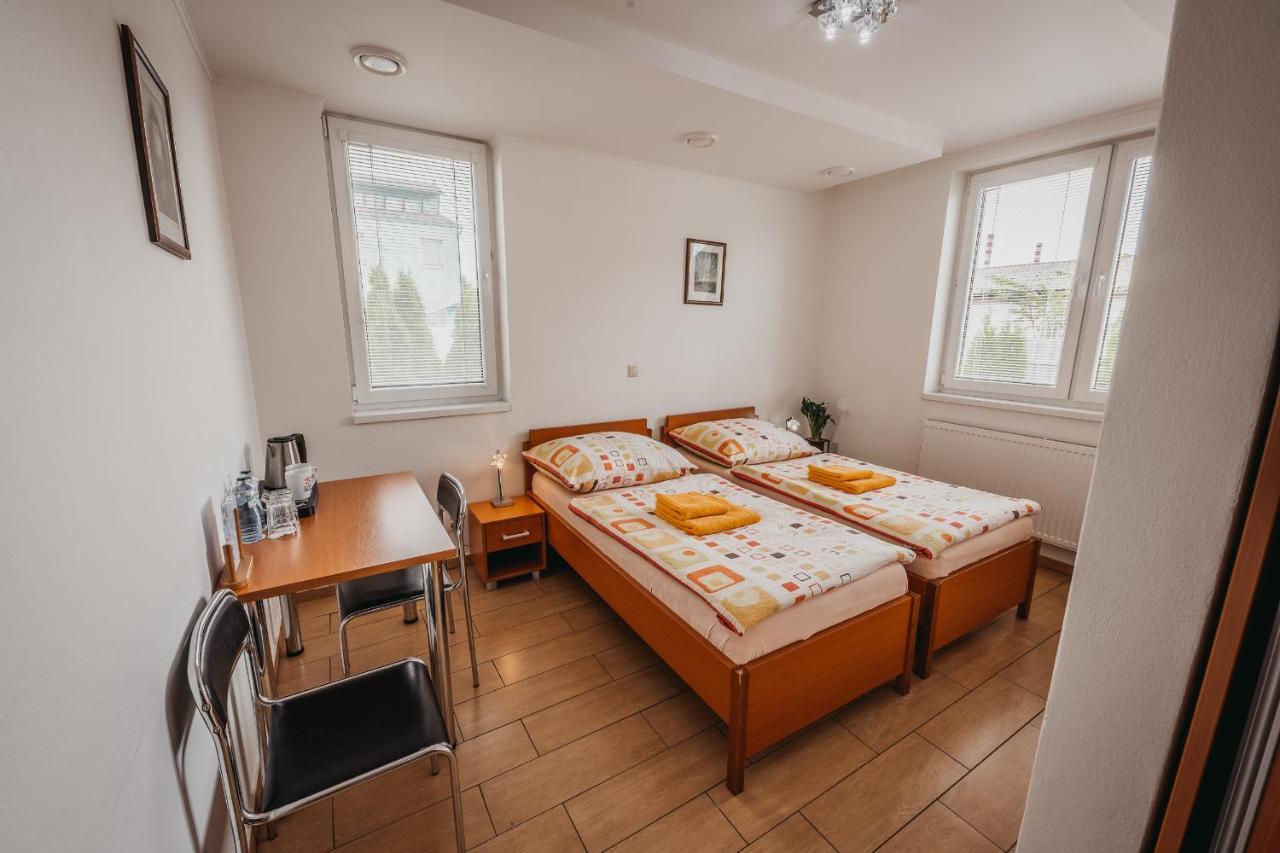 City Penzion Hotel Kosice Luaran gambar