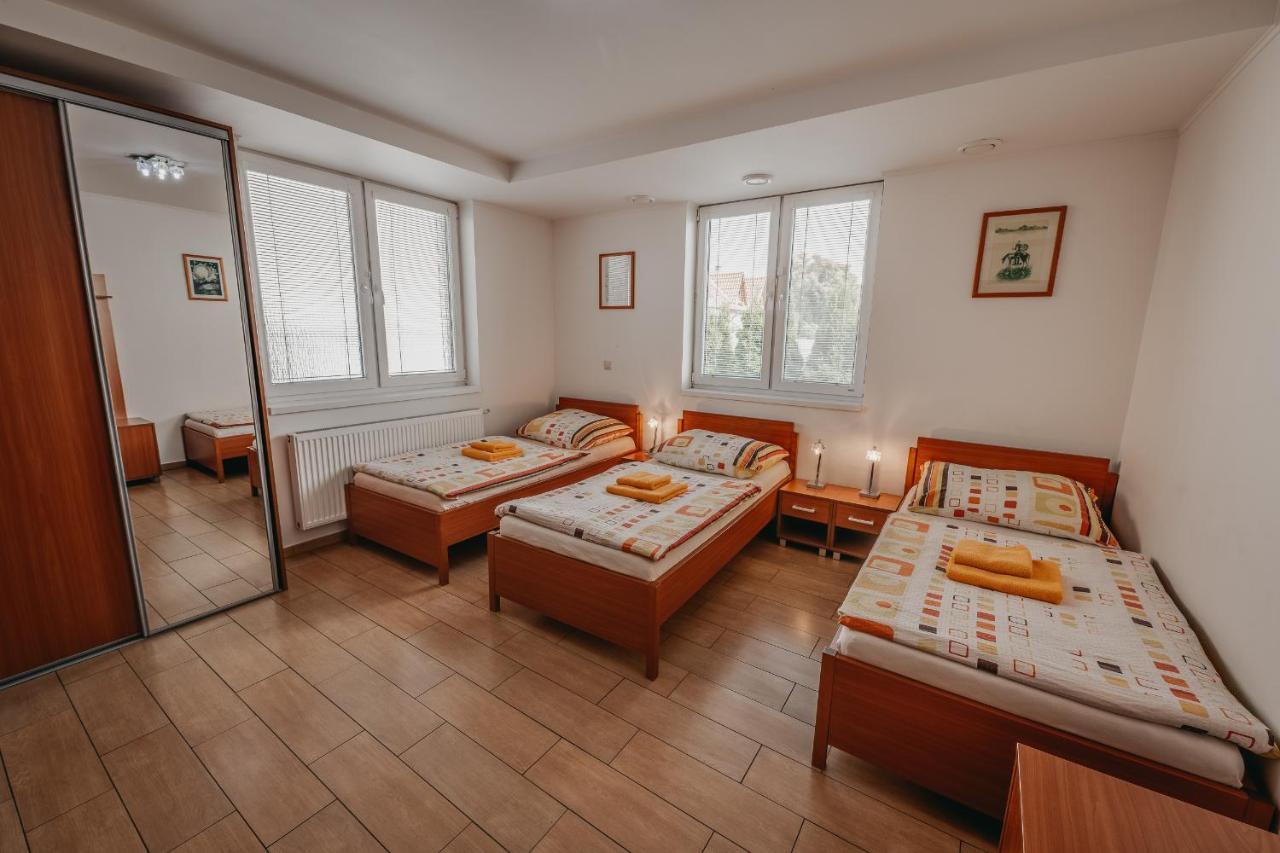 City Penzion Hotel Kosice Luaran gambar