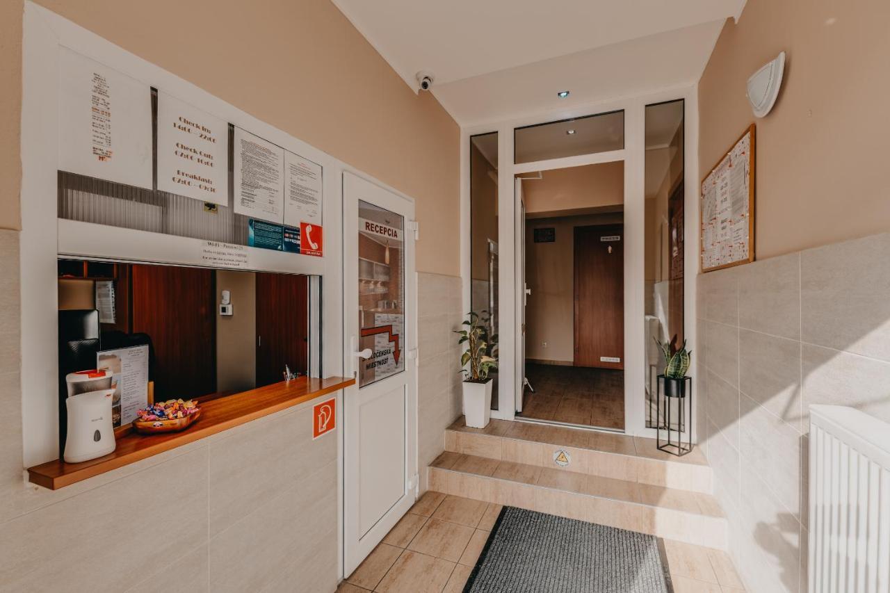 City Penzion Hotel Kosice Luaran gambar
